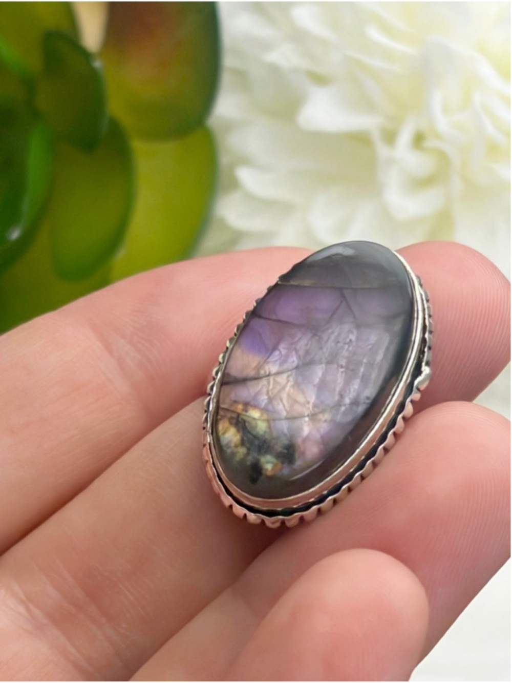 Purple Labradorite Ring Size 7.25 7 1/4 to 7.5 7 1/2 Sterling Silver 925 Overlay - Picture 4 of 8